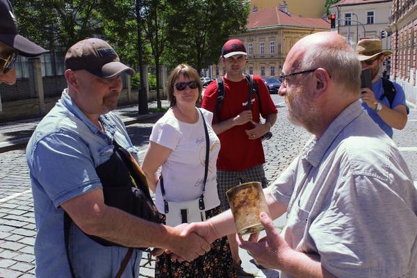 Pedn plechovky Jimu Filpkovi - Jeepovi 6.7.2021