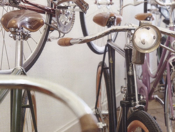 Ilustran foto - bicykl